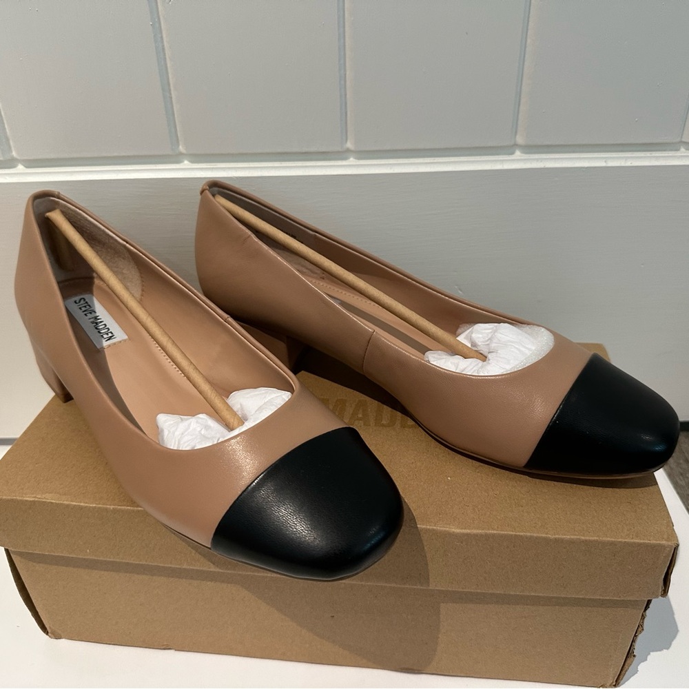 Steve Madden Tan and Black Heels